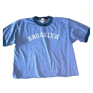 BROOKLYN crop tee